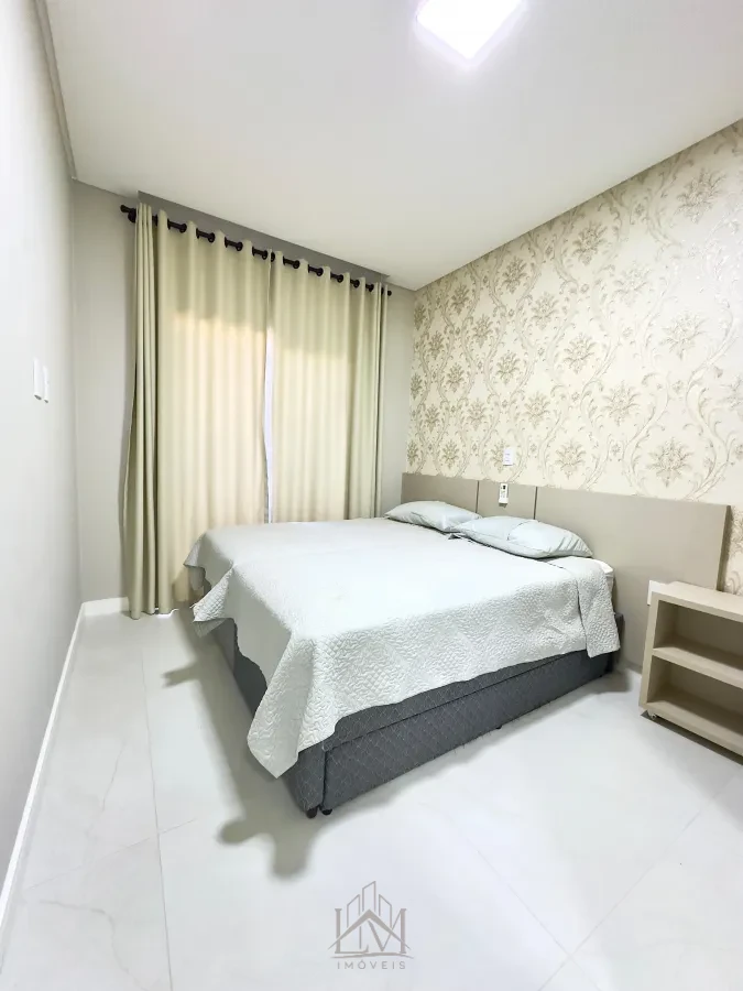 Imagem de Lindo apartamento no centro de Bombinhas.