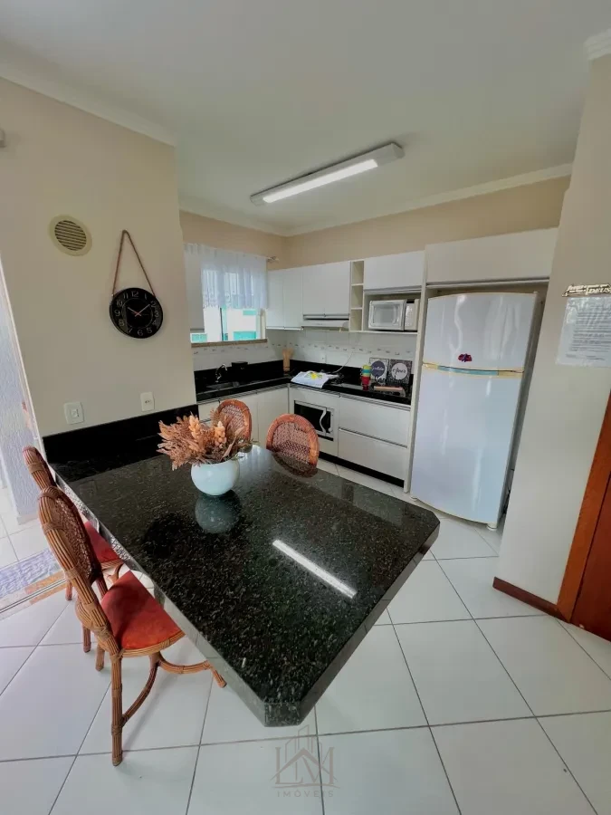 Imagem de Apartamento 3 Dormitórios a venda em Bombinhas