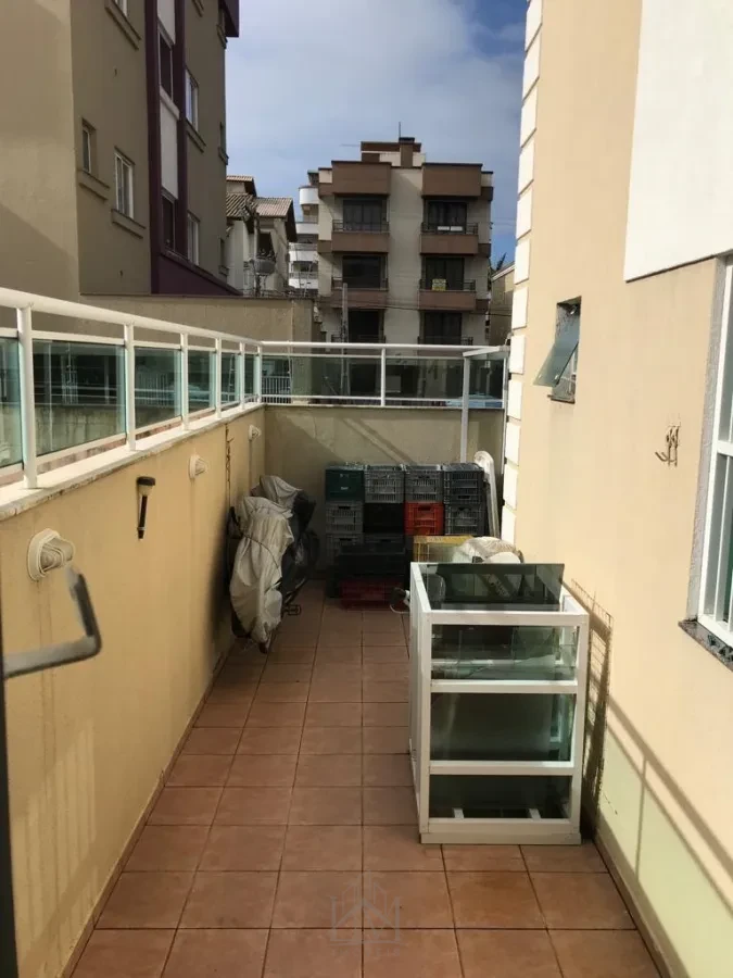 Imagem de Oportunidade a 250m da praia de Bombas.