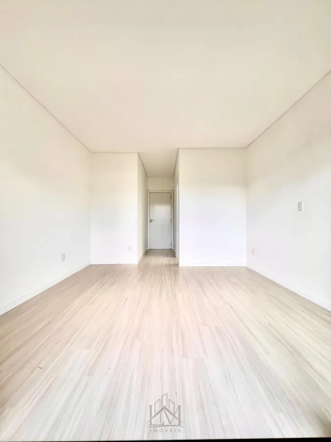 Imagem de Excelente Sobrado a venda em Bombinhas