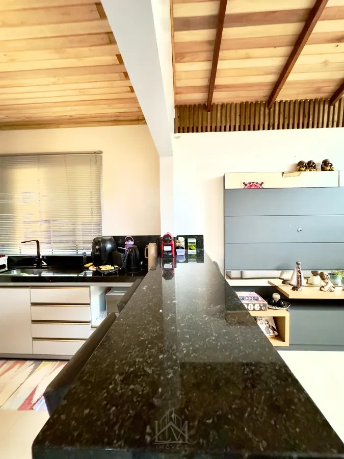 Imagem de Linda casa na praia de Zimbros em Bombinhas