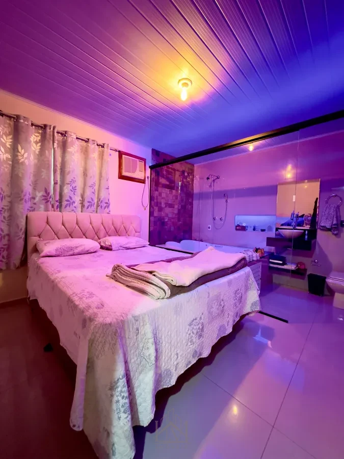 Imagem de Linda casa na praia de Zimbros em Bombinhas