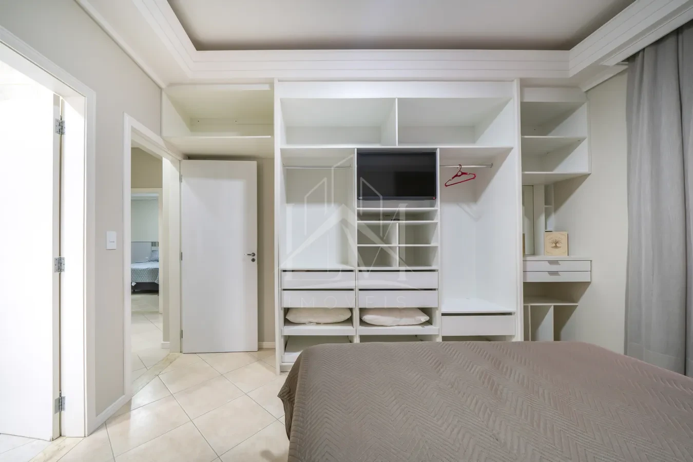 Imagem de Apartamento alto padrão a 50m da praia de Bombas em Bombinhas