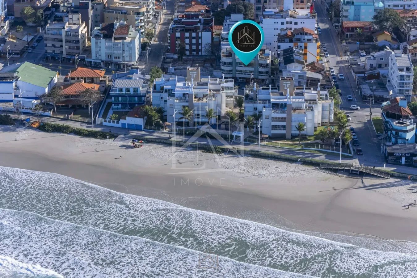 Imagem de Apartamento alto padrão a 50m da praia de Bombas em Bombinhas
