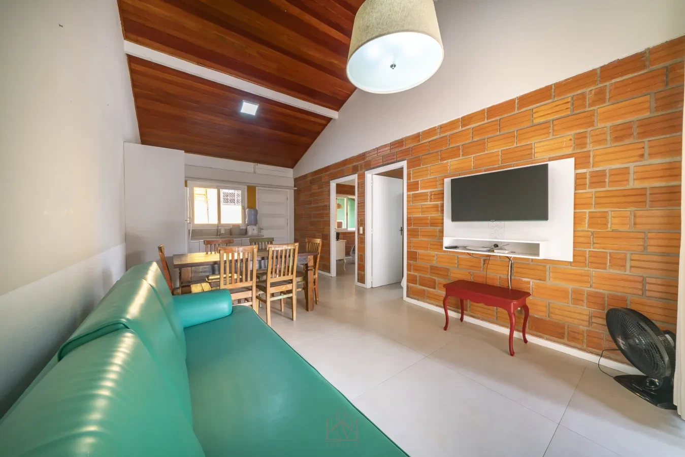 Imagem de Linda casa 3 Suítes a 150m da praia de Bombas em Bombinhas