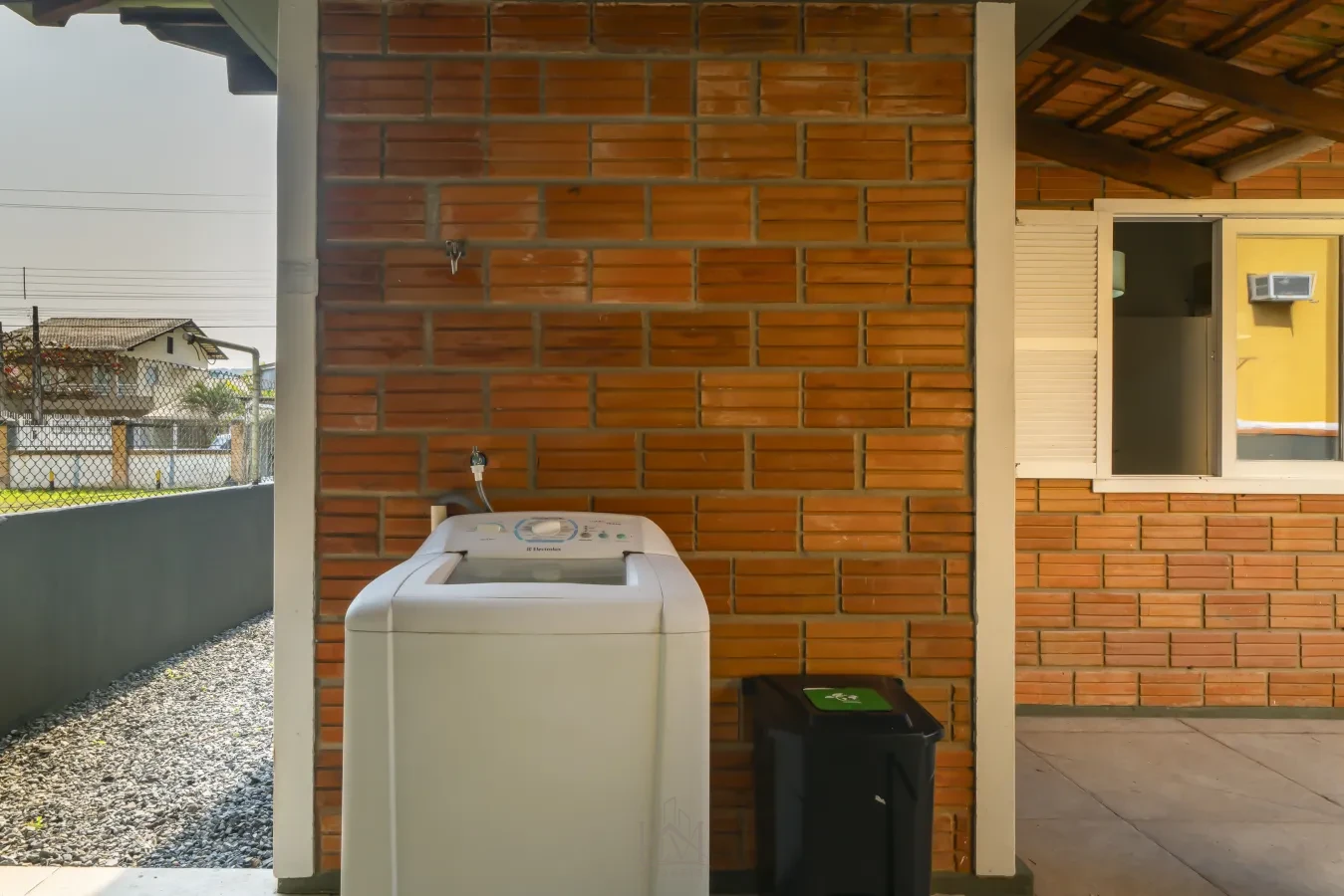 Imagem de Linda casa 3 Suítes a 150m da praia de Bombas em Bombinhas