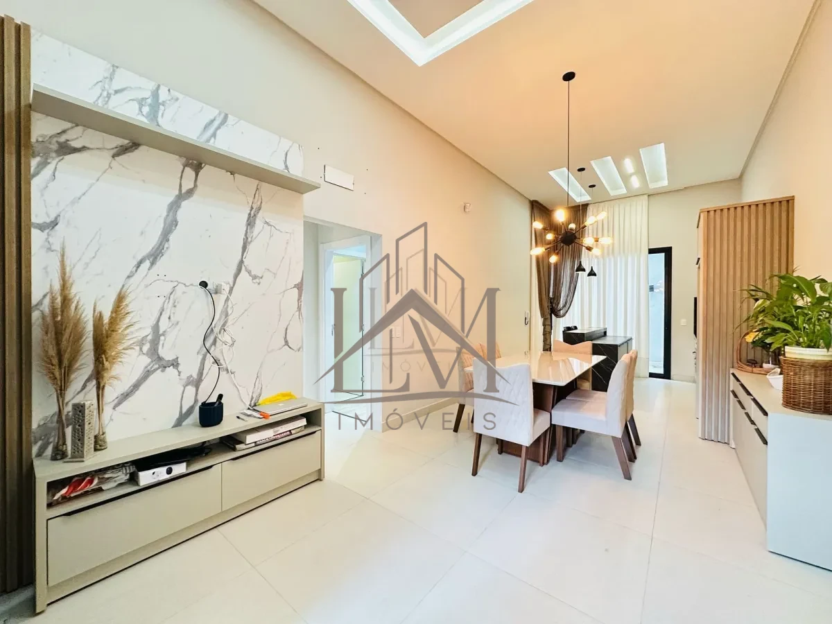 Imagem de LINDA CASA GEMINADA A VENDA NA PRAIA DE BOMBINHAS/SC. 🏡🌟