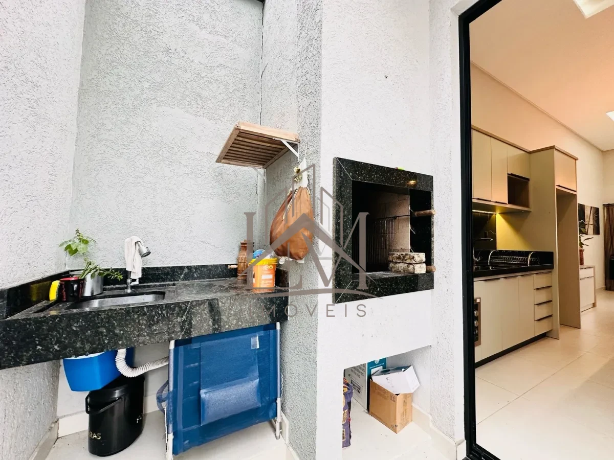 Imagem de LINDA CASA GEMINADA A VENDA NA PRAIA DE BOMBINHAS/SC. 🏡🌟