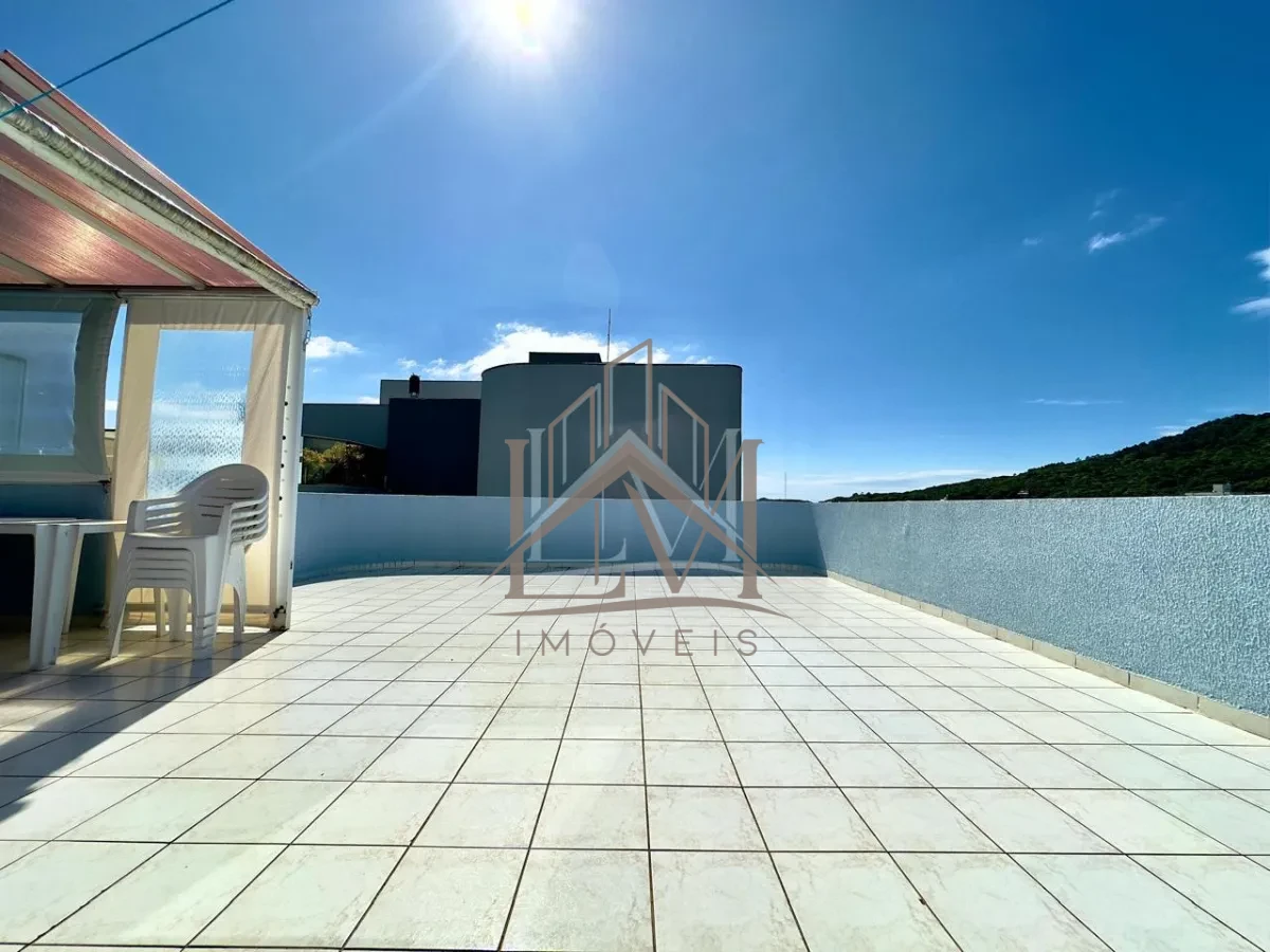 Imagem de OPORTUNIDADE A 50m DA PRAIA CENTRAL DE BOMBINHAS/SC.