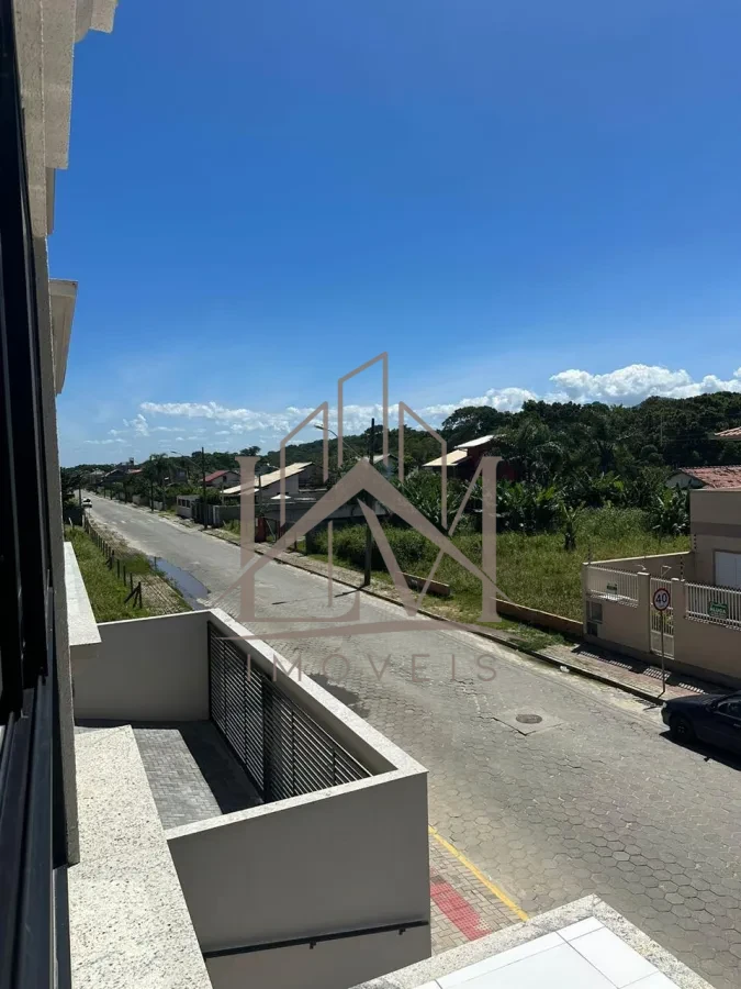 Imagem de OPORTUNIDADE DE APARTAMENTO PERTO DA PRAIA DE BOMBINHAS