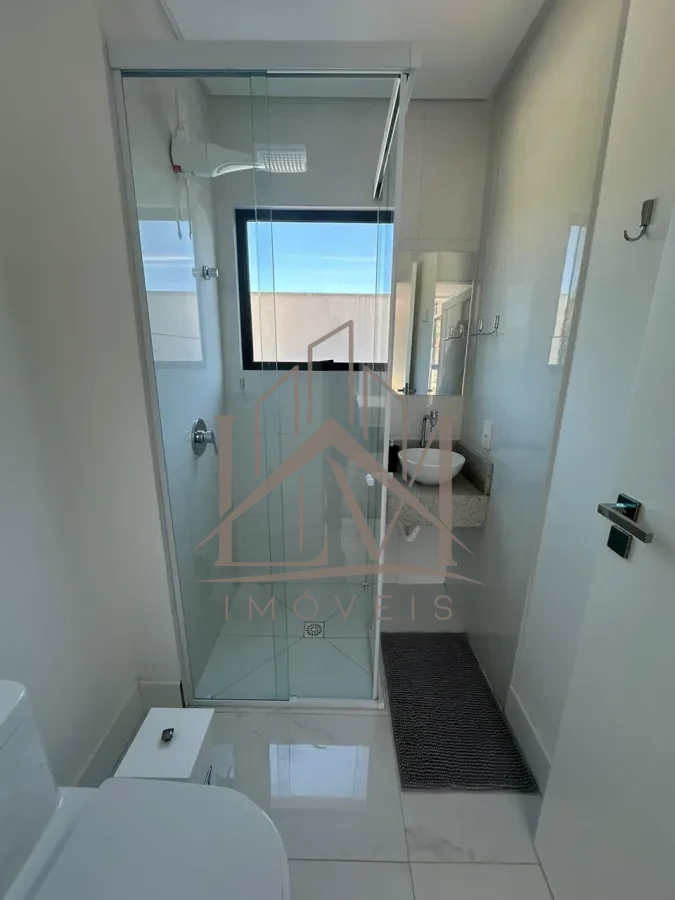 Imagem de OPORTUNIDADE DE APARTAMENTO PERTO DA PRAIA DE BOMBINHAS