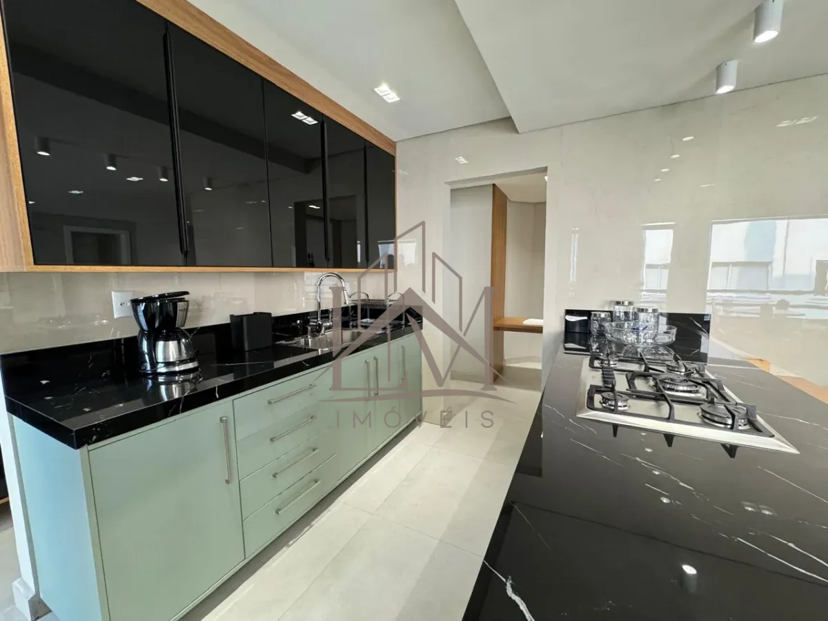 Imagem de 🏷️ Oportunidade em Bombinhas! 🏖️ Apartamento a 200 metros da Praia de Bombas