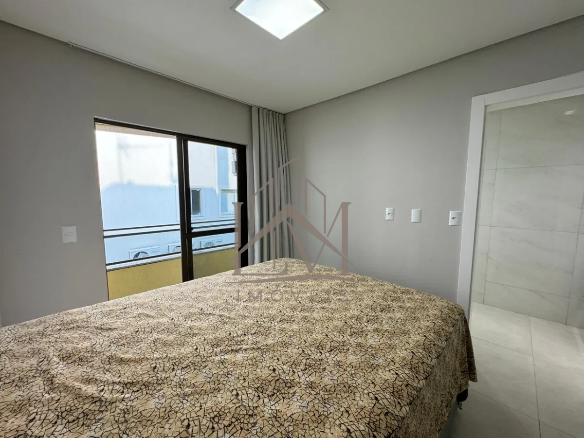 Imagem de 🏷️ Oportunidade em Bombinhas! 🏖️ Apartamento a 200 metros da Praia de Bombas