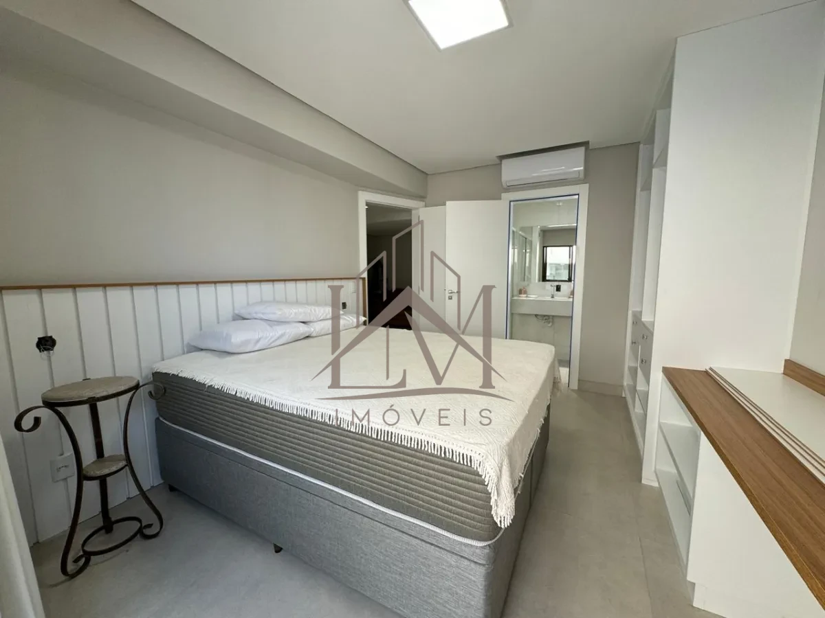 Imagem de 🏷️ Oportunidade em Bombinhas! 🏖️ Apartamento a 200 metros da Praia de Bombas
