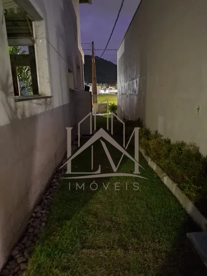 Imagem de 🏡 Casa à Venda no Condomínio Acqua di Zimbros – Bombinhas/SC