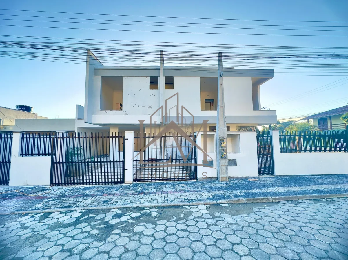 Imagem de SOBRADO A VENDA NO BAIRRO JOSÉ AMÂNDIO, BOMBINHAS/SC