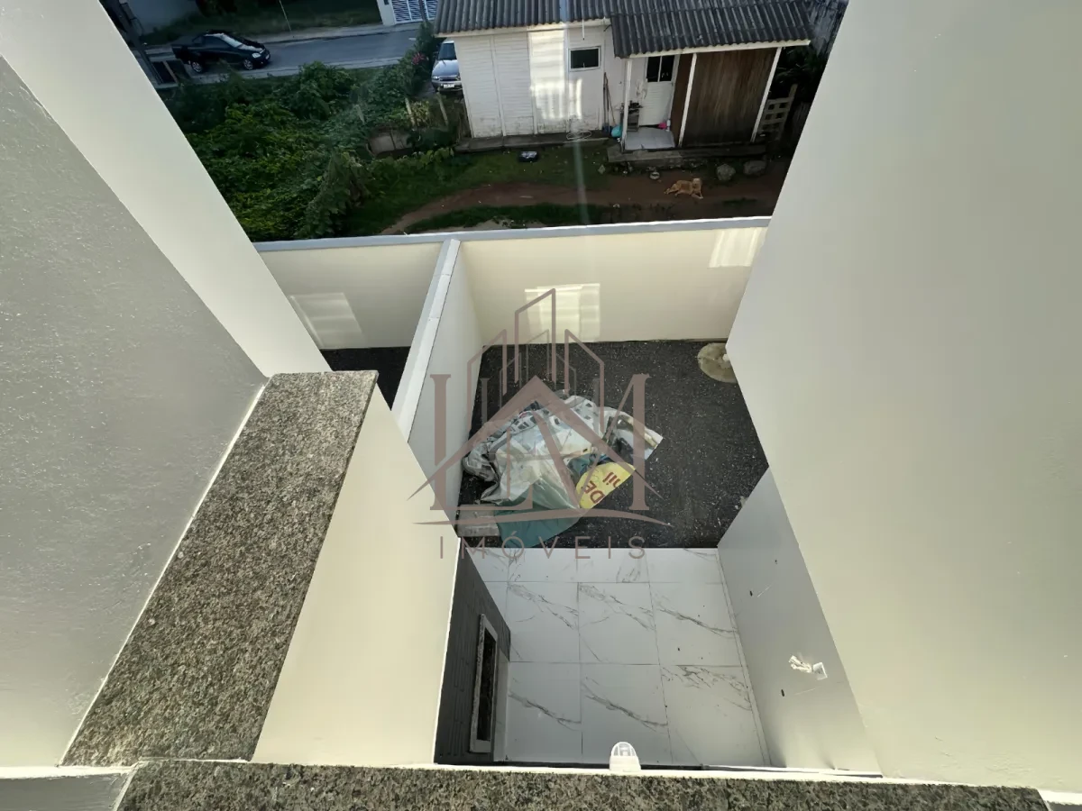 Imagem de SOBRADO À VENDA NA PRAIA DE BOMBAS – BOMBINHAS/SC 🏡