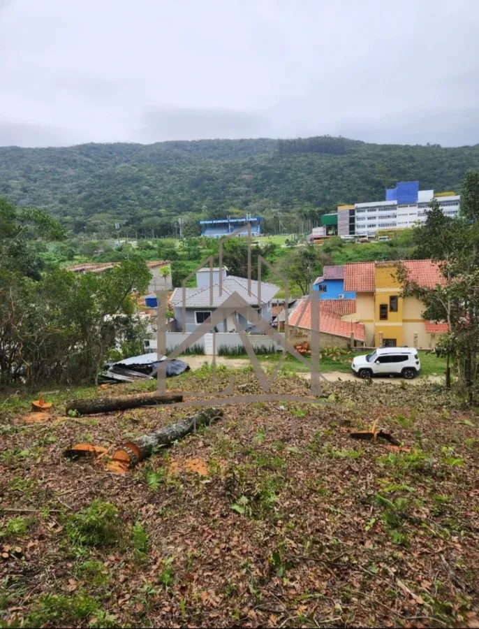 Imagem de EXCELENTE TERRENO - OPORTUNIDADE EM BOMBINHAS