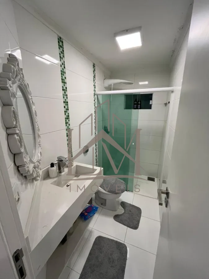 Imagem de CASA com aproximadamente 300m2 construídos;