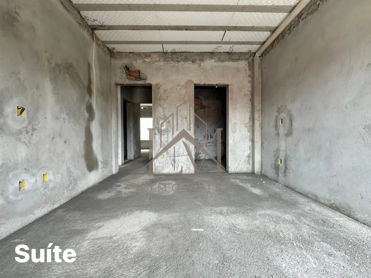 Imagem de Sobrado 3 Domitórios + Terraço a venda em Bombinhas