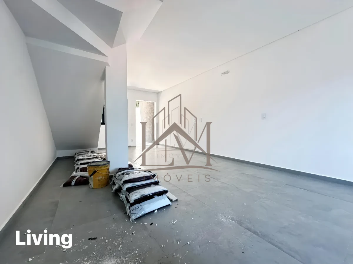 Imagem de SOBRADO A VENDA EM BOMBAS/BOMBINHAS