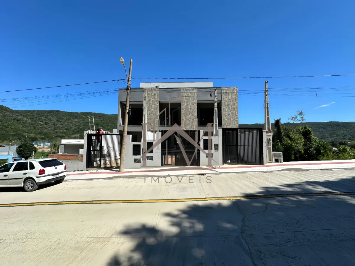 Imagem de SOBRADO A VENDA EM BOMBAS, BOMBINHAS/SC