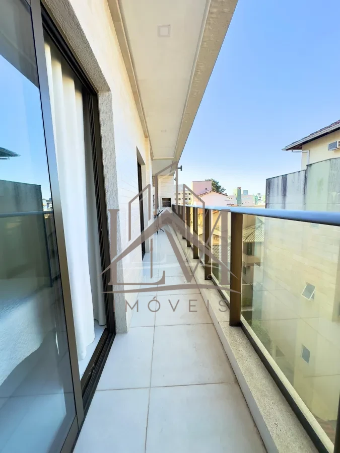 Imagem de APARTAMENTO NO CENTRO DE BOMBINHAS COM 6 ANOS PARA PAGAMENTO