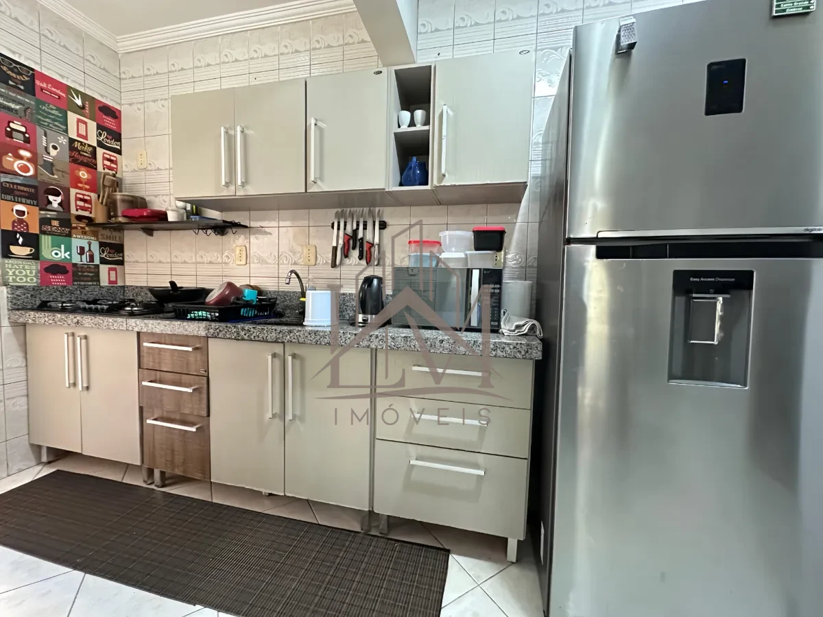 Imagem de APARTAMENTO 2 DORMITÓRIOS (1SUÍTE) A 100M DA PRAIA DE BOMBAS