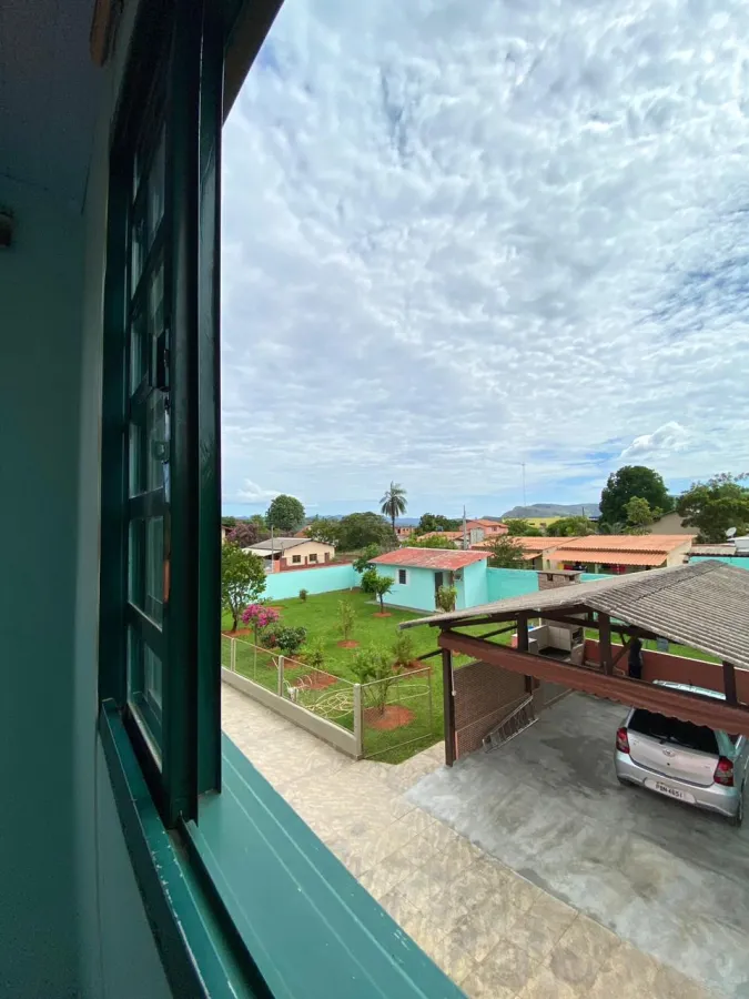 Imagem de Casa com terreno amplo