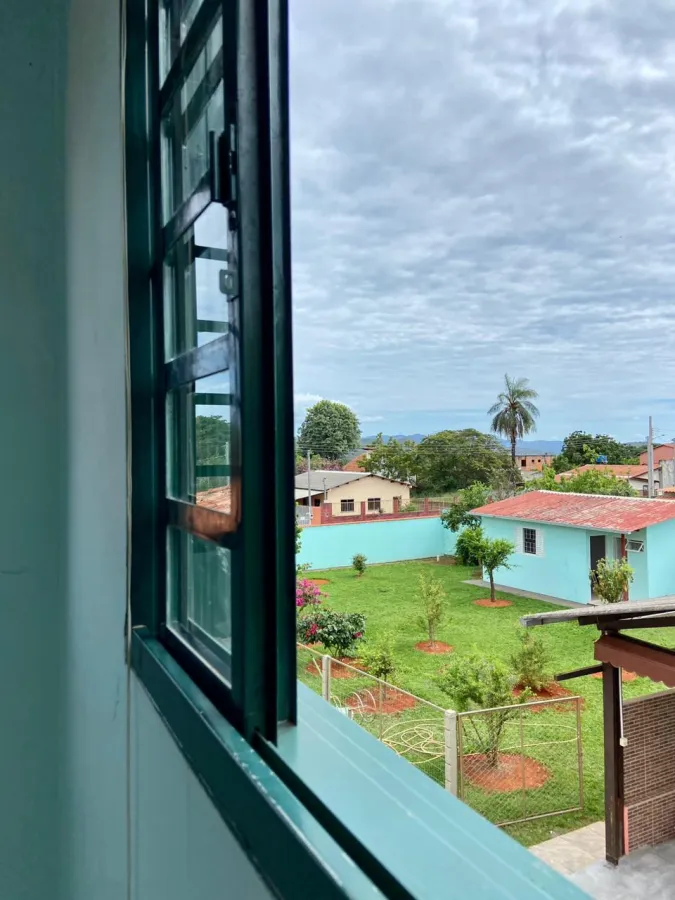 Imagem de Casa com terreno amplo
