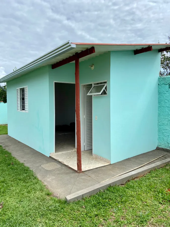 Imagem de Casa com terreno amplo