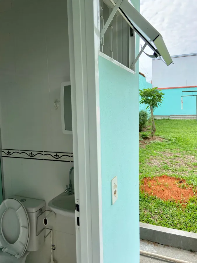 Imagem de Casa com terreno amplo