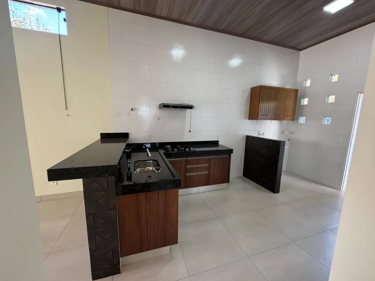 Casa Nova recém construída - Monte Sinai, Alto Paraíso de Goiás [7]