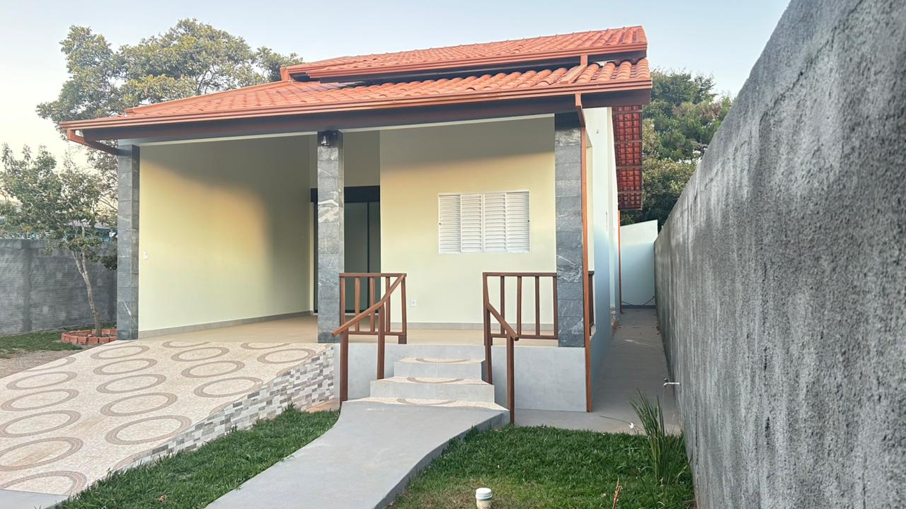Casa Nova recém construída - Monte Sinai, Alto Paraíso de Goiás [7]