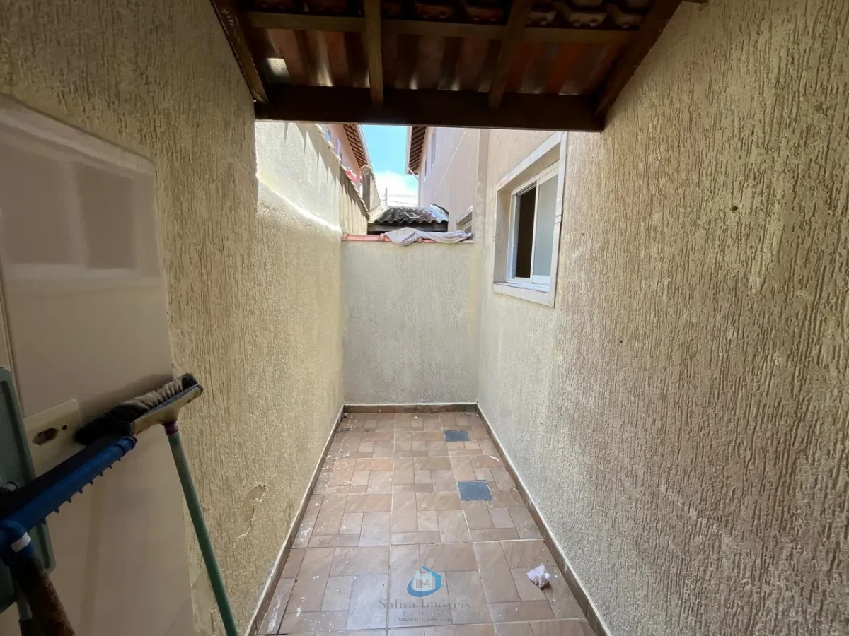 Imagem de Casa de condomínio 2 dormitórios no Bairro Tude Bastos- Praia Grande SP SI 3439