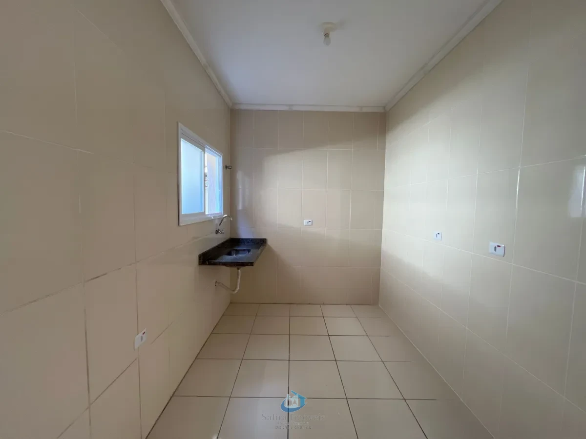 Imagem de Casa de condomínio 2 dormitórios no Bairro Tude Bastos- Praia Grande SP SI 3439