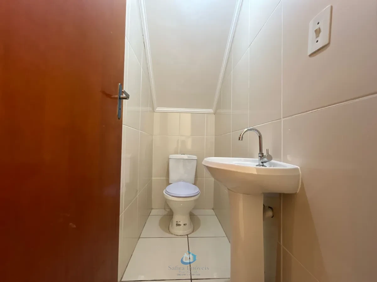 Imagem de Casa de condomínio 2 dormitórios no Bairro Tude Bastos- Praia Grande SP SI 3439
