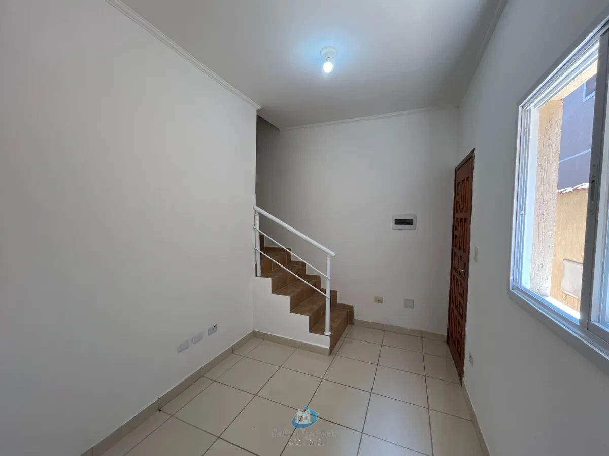 Imagem de Casa de condomínio 2 dormitórios no Bairro Tude Bastos- Praia Grande SP SI 3439