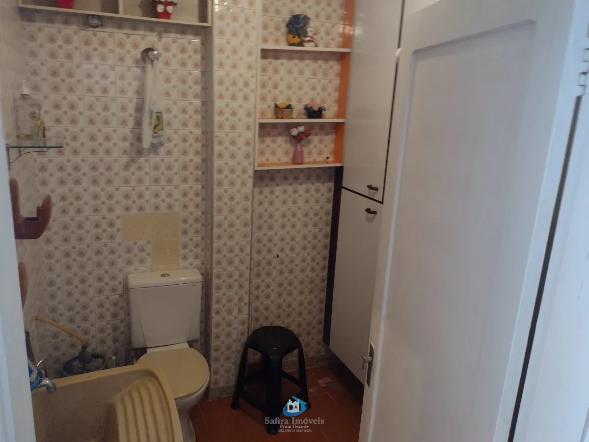 Imagem de KITNET COM VAGA DE GARAGEM A VENDA NO CANTO DO FORTE - PRAIA GRANDE -SP SI2572
