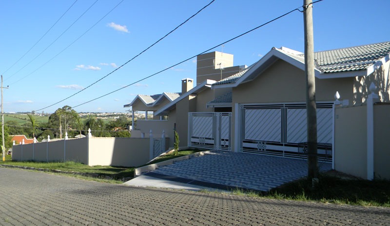 Imagem de Casa em Condomínio Fechado - Terras de Santa Rosa II