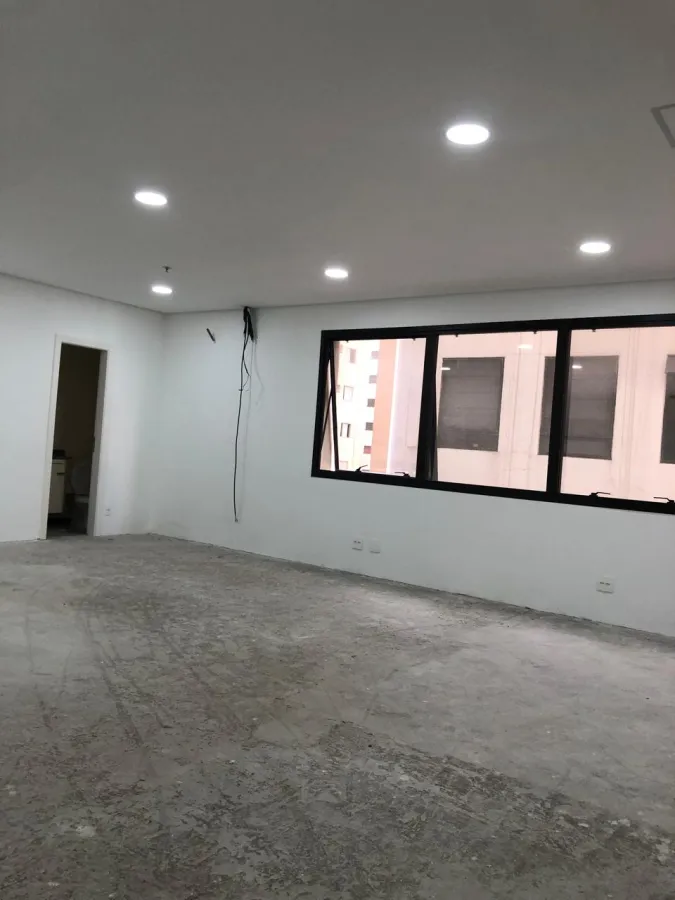 Imagem de Conjuntos Comerciais no Paulista Medical Center
