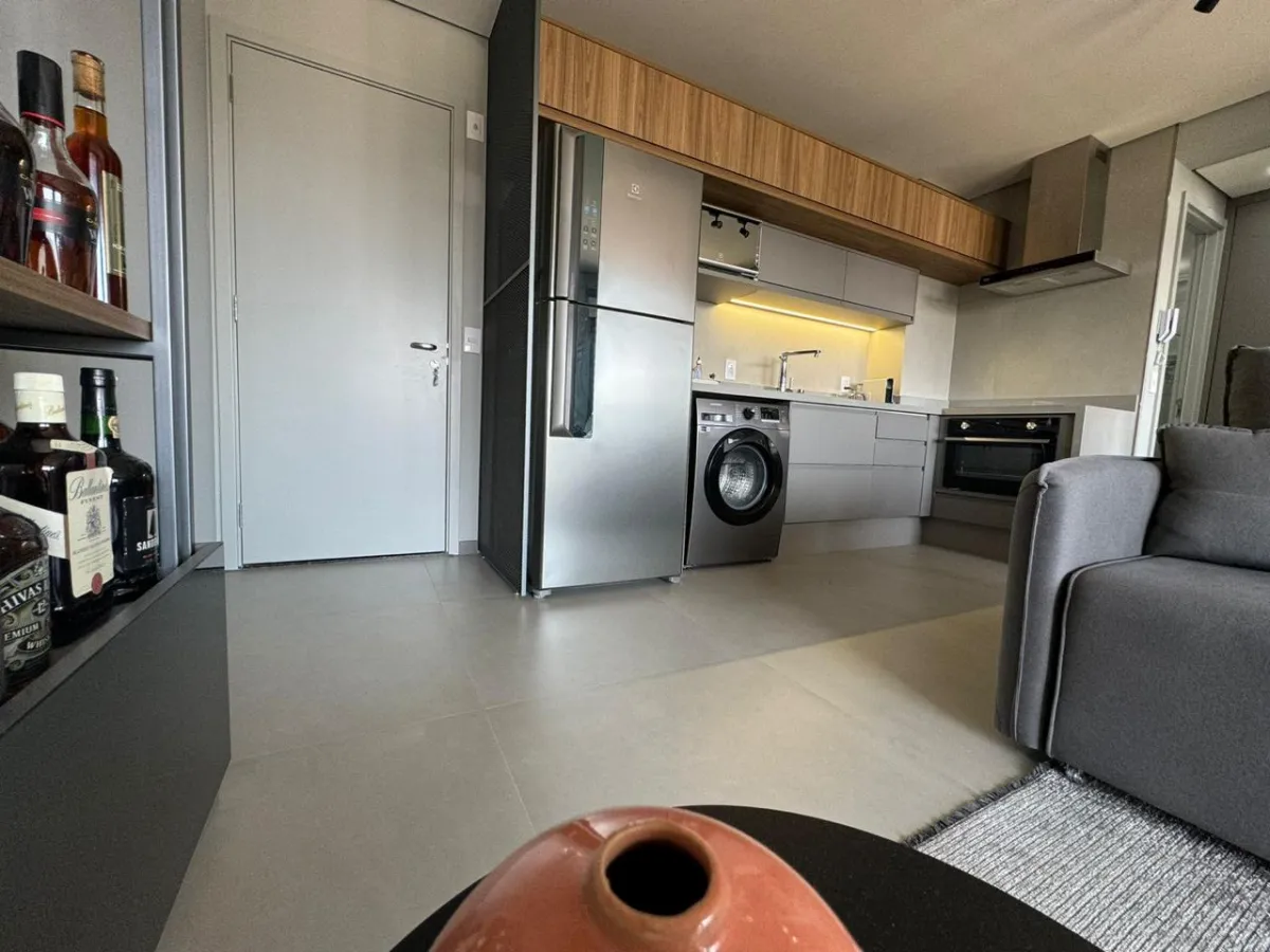 Imagem de Apartamento ao lado da estação Borba Gato do Metrô