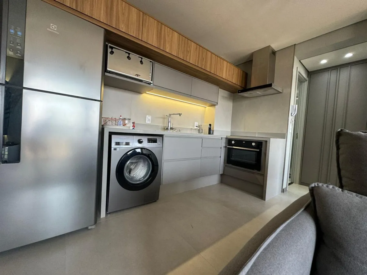 Imagem de Apartamento ao lado da estação Borba Gato do Metrô