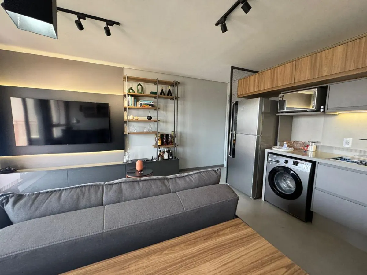 Imagem de Apartamento ao lado da estação Borba Gato do Metrô