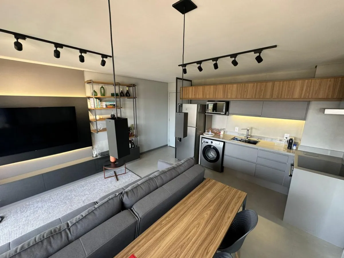 Imagem de Apartamento ao lado da estação Borba Gato do Metrô