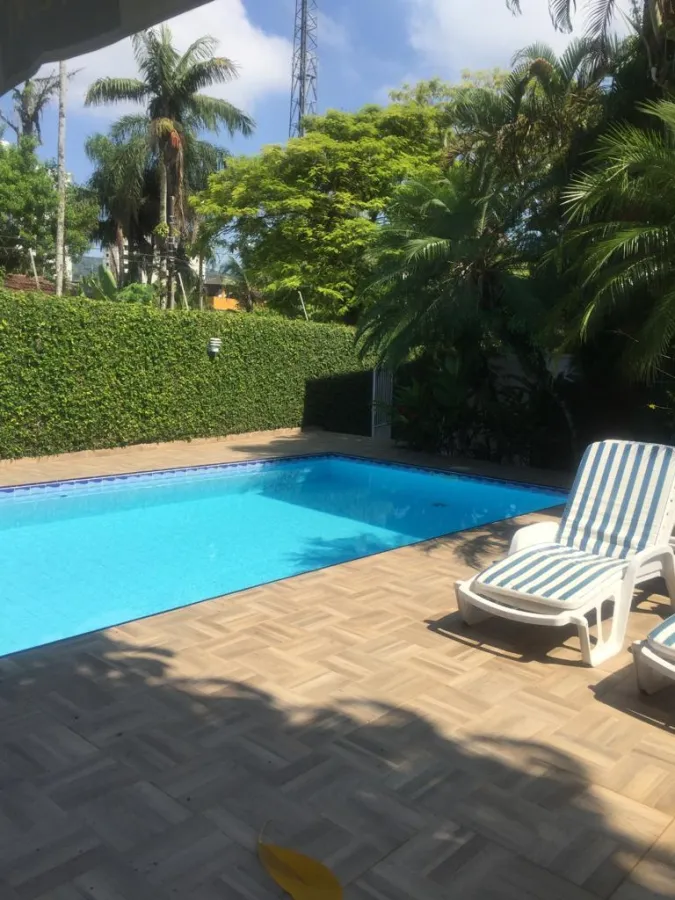 Imagem de Casa na Praia da Enseada - Guarujá