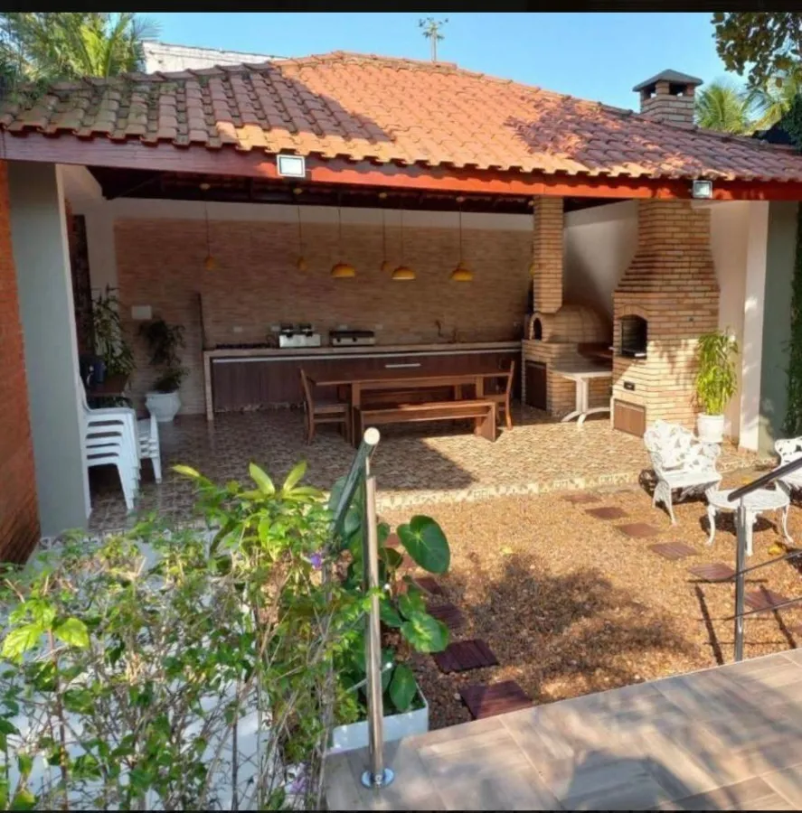 Imagem de Casa na Praia da Enseada - Guarujá