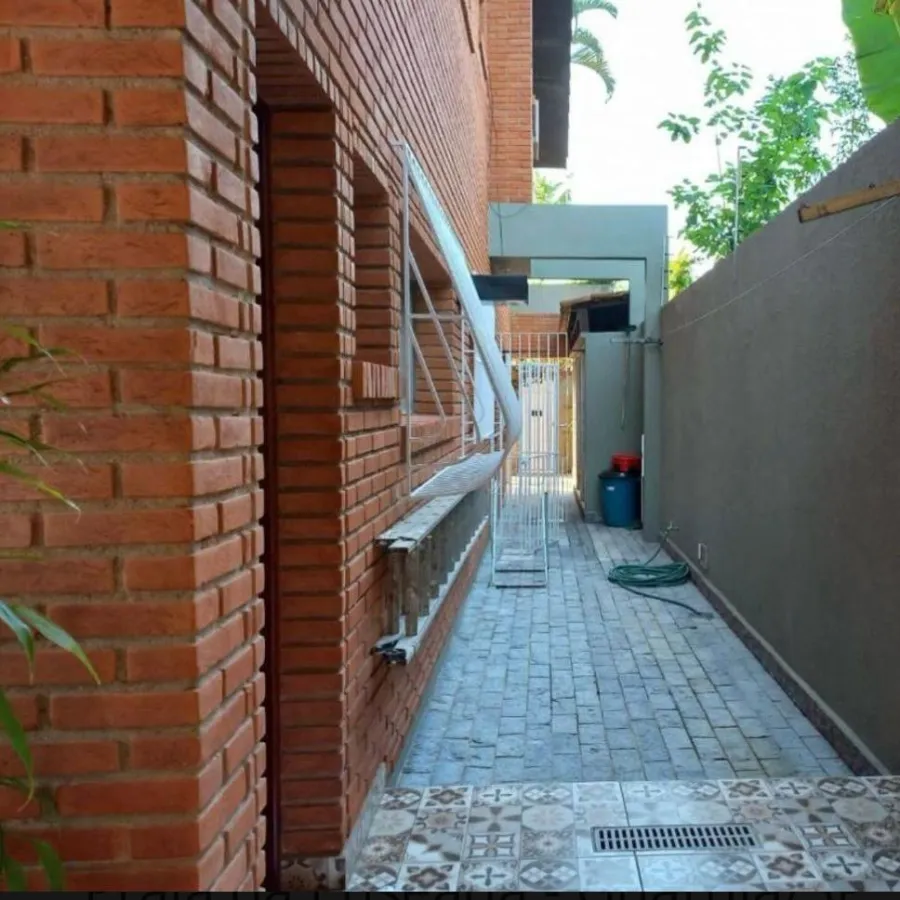 Imagem de Casa na Praia da Enseada - Guarujá