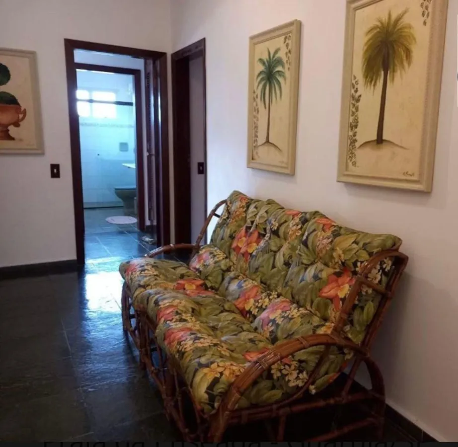 Imagem de Casa na Praia da Enseada - Guarujá