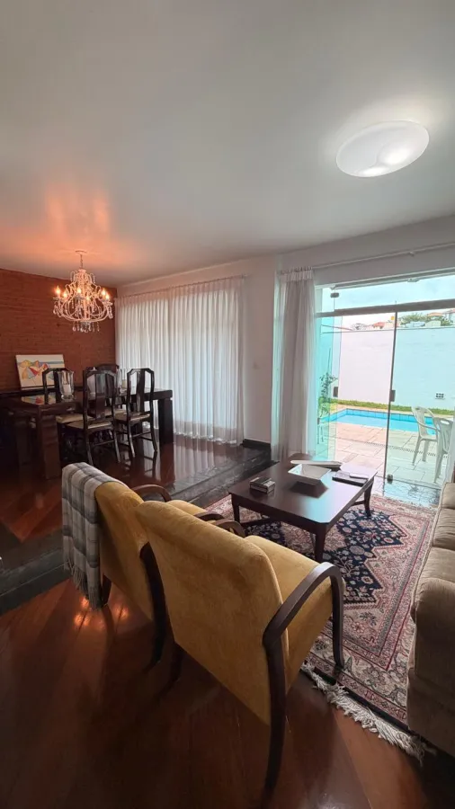 Imagem de Linda casa à venda no Jardim Lar São Paulo